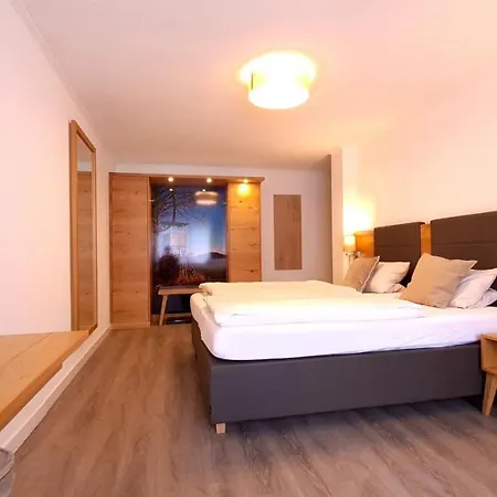 Hollaender Hof Hotel